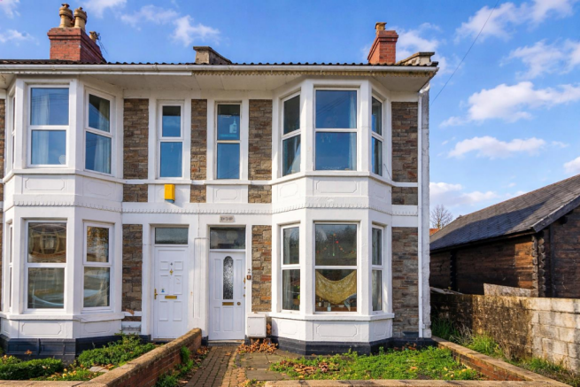 6 bed property, in Highbury Road, £535,000