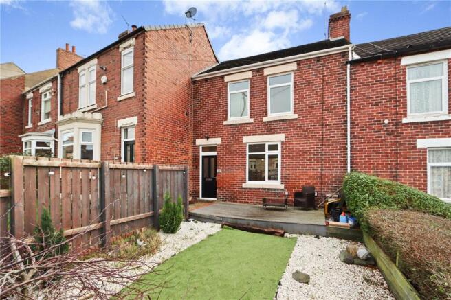 3 bed property, in 25 Beech Grove Terrace South, £120,000