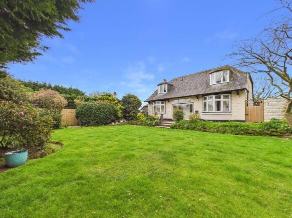 3 bed property, in Newport TF10, £449,950