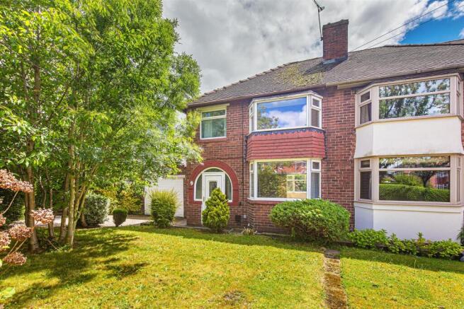 3 bed property, in 51 Richworth Road, £250,000