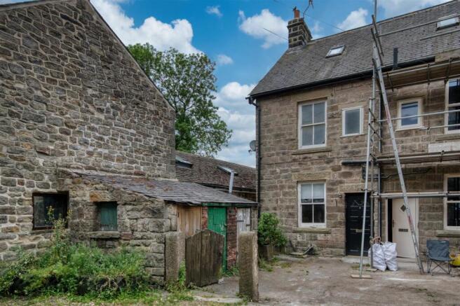 4 bed property, in South View, £240,000