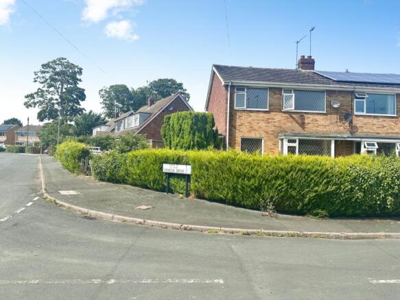 3 bed property, in Canada Drive, £225,000