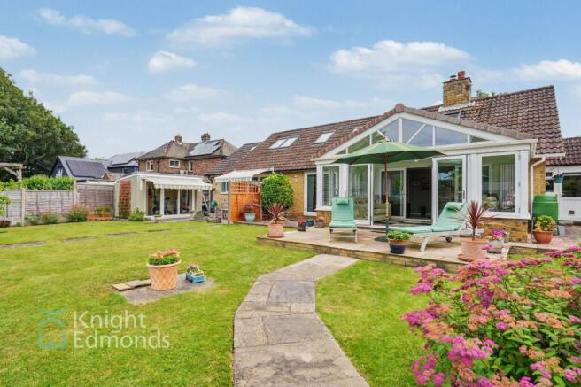 4 bed property, in Pickering Street, £875,000
