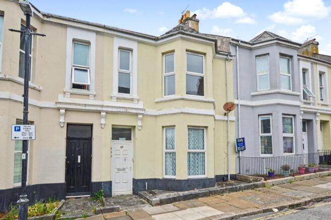 2 bed property, in Mildmay Street, £91,000