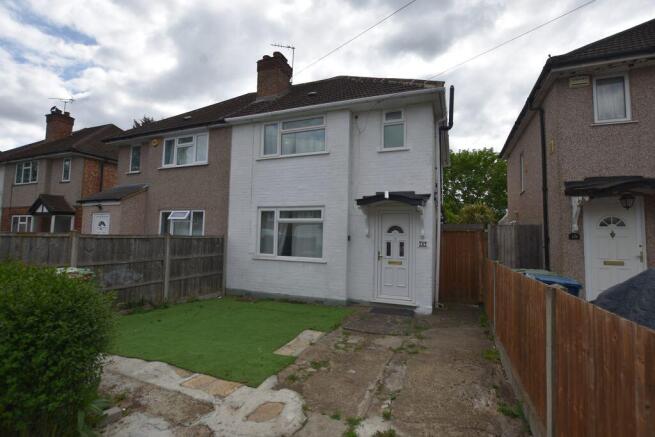 3 bed property, in Hampden Road, £500,000