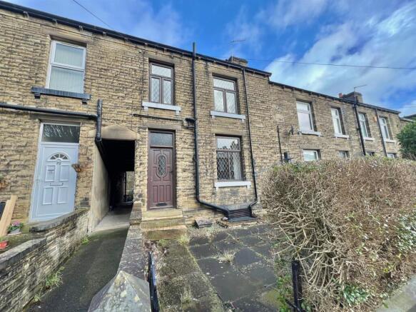 1 bed property, in Dewhurst Road, £60,000