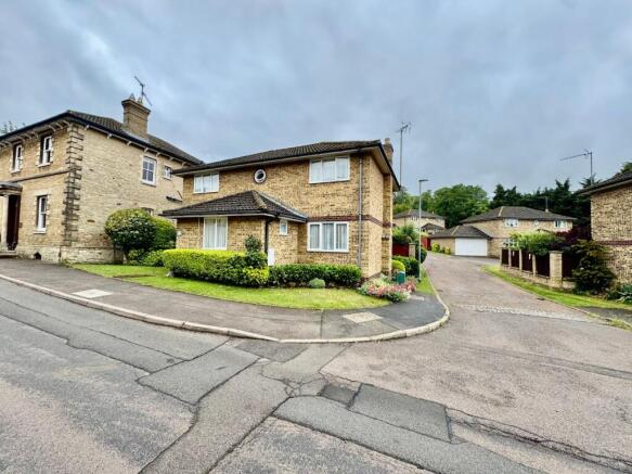 4 bed property, in Thorpe Street, £425,000