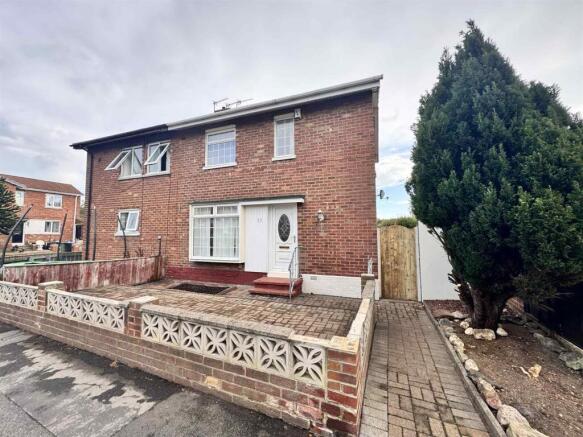 2 bed property, in Neville Road, £57,999