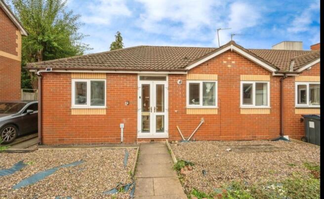 4 bed property, in Mill Burn Way, £243,000
