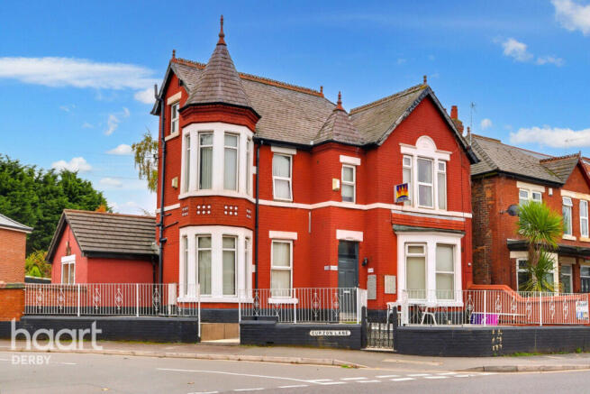 11 bed property, in London Road, £550,000
