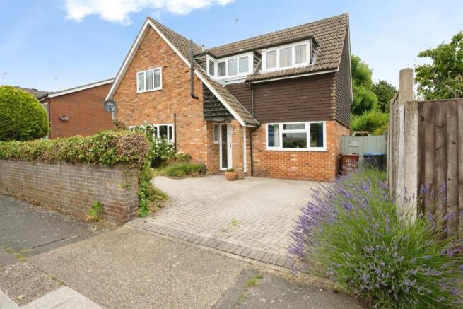 4 bed property, in Ground Lane, £650,000