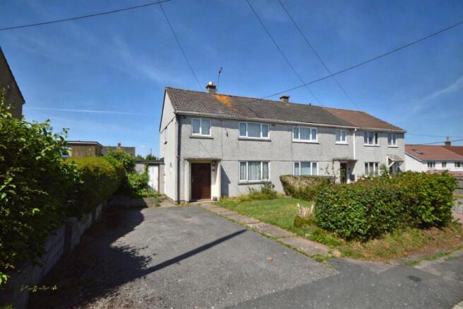 3 bed property, in Church Road, £300,000