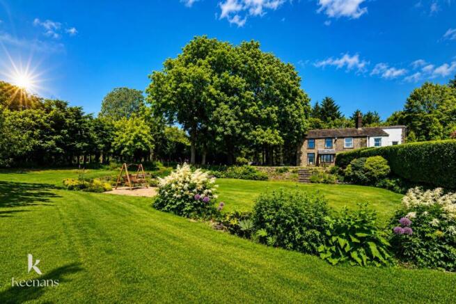 3 bed property, in Church Lane, £495,000