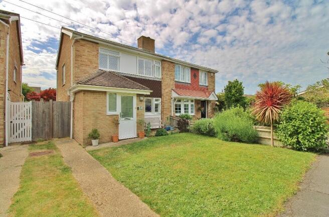 3 bed property, in Westgate, £375,000
