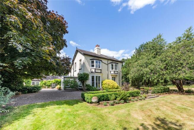 5 bed property, in Springfield Lane, £1,250,000