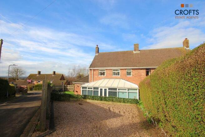 3 bed property, in Hansard Crescent, £230,000