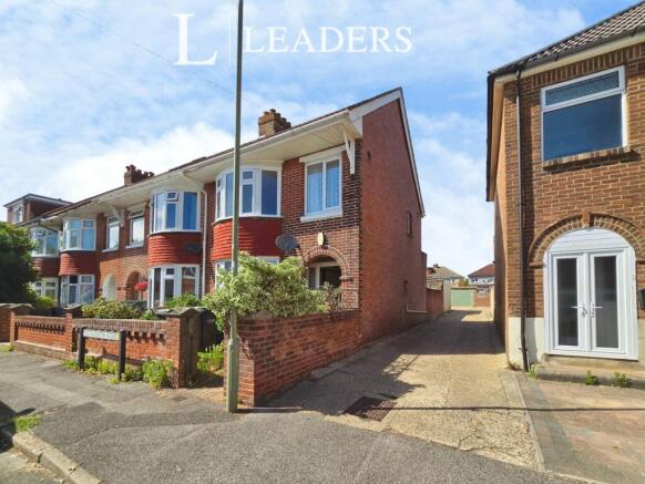 3 bed property, in Teignmouth Road, £250,000