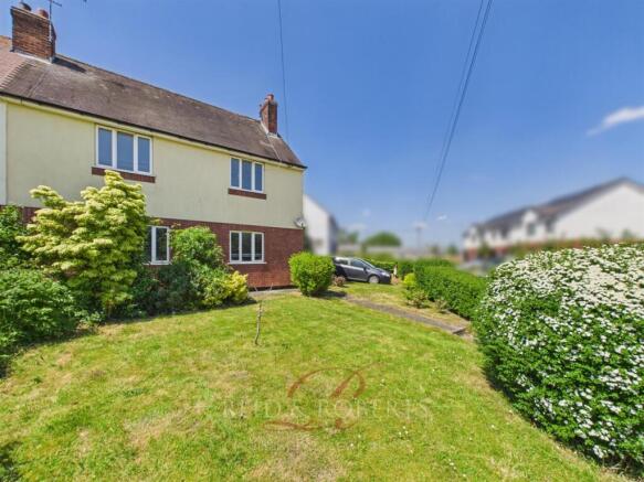 3 bed property, in Heol Kenyon, £154,950