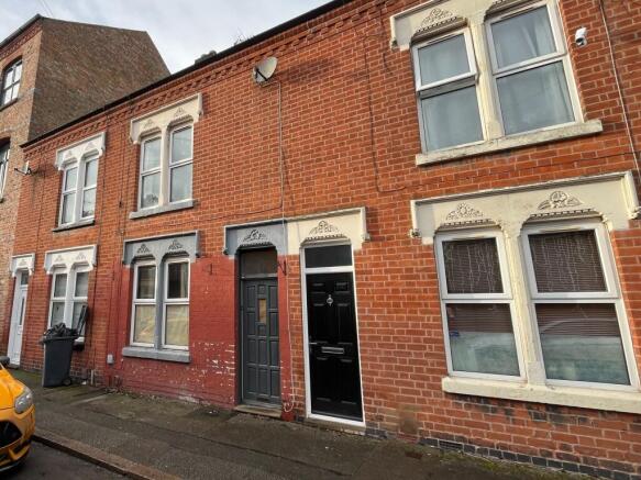 2 bed property, in Bede Street, £170,000