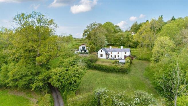 3 bed property, in Clyro, £950,000