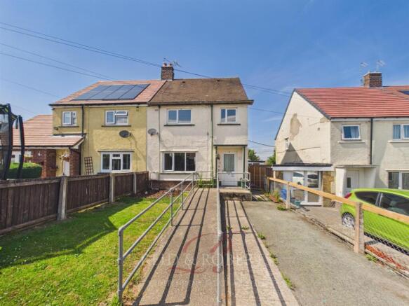 3 bed property, in Heol Y Goron, £150,000