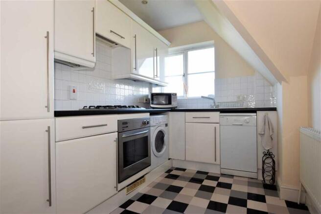 2 bed property, in Leaf House, £330,000