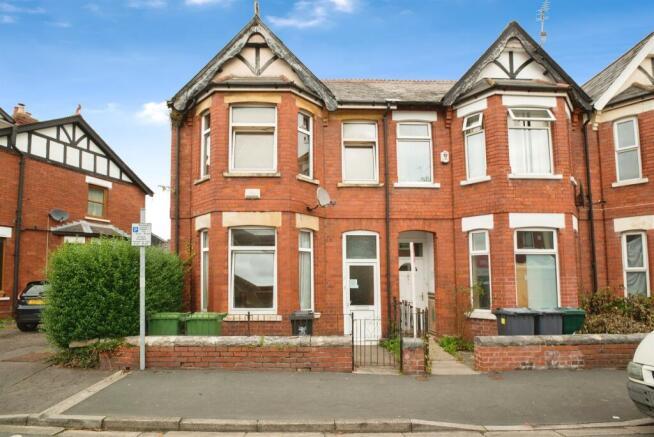 4 bed property, in Ty-Mawr Road, £340,000