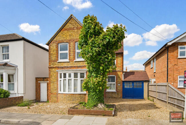 3 bed property, in Wolsey Road, £800,000