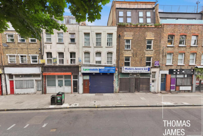 5 bed property, in Hornsey Road, £900,000