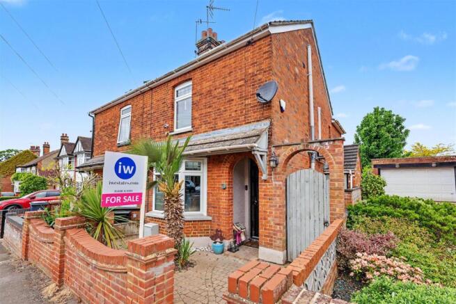3 bed property, in Weston Road, £500,000