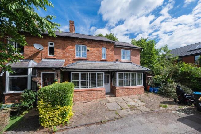 3 bed property, in Coronation Terrace, £395,000