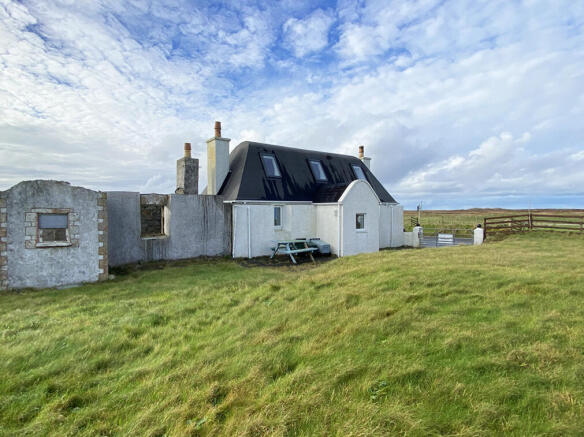 2 bed property, in Heanish PA77, £300,000
