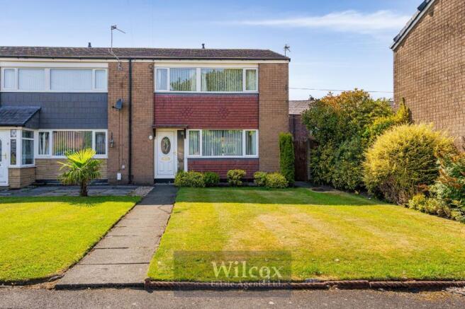 3 bed property, in Shireburn Avenue, £170,000