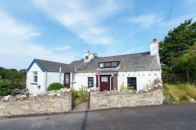 1 bed property, in The Shanty, £150,000