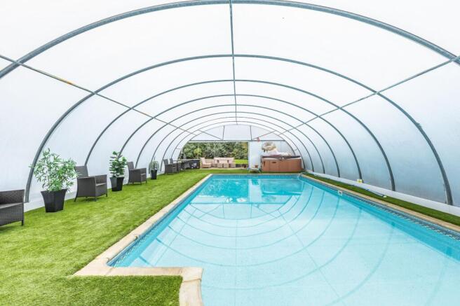 7 bed property, in A Serene Sanctuary in Witton, £875,000