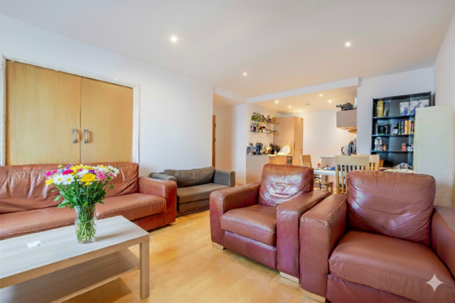 2 bed property, in One Fletcher Gate, £175,000