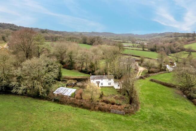 3 bed property, in Stockland, £495,000