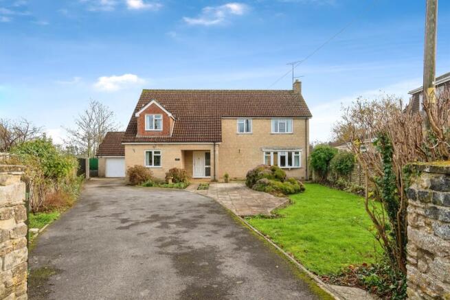 4 bed property, in Coppershell, £750,000