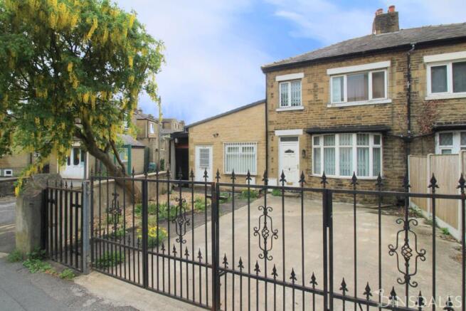 4 bed property, in Great Horton Road, £210,000