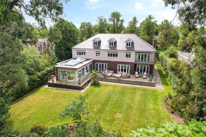 6 bed property, in Leys Road, £4,950,000