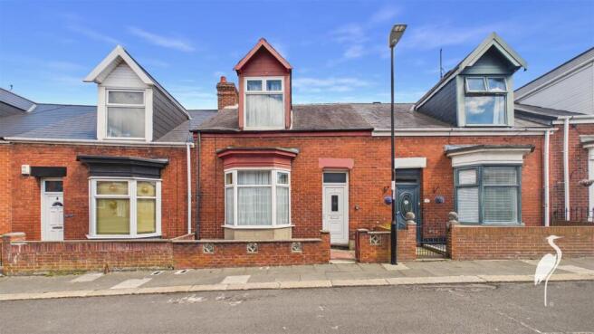 3 bed property, in Hawarden Crescent, £99,950