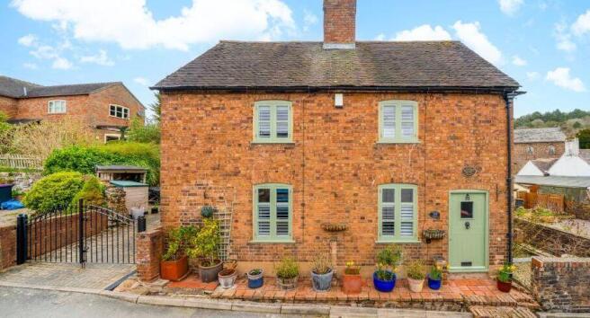 3 bed property, in 33 Belmont Road, £380,000