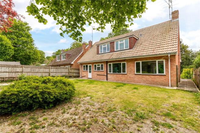 4 bed property, in Winterbourne Road, £700,000