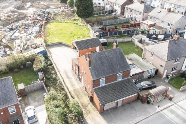 Land, in Womersley Road, £450,000