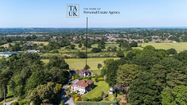 5 bed property, in Greyfriars Lane, £1,350,000