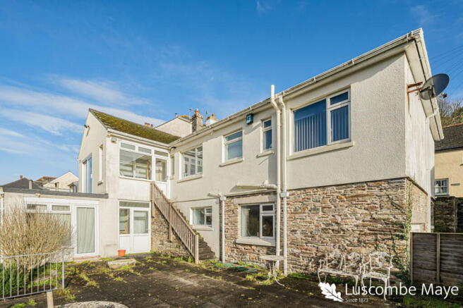4 bed property, in Fore Street, £575,000