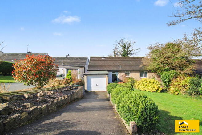 3 bed property, in Castle View, £300,000