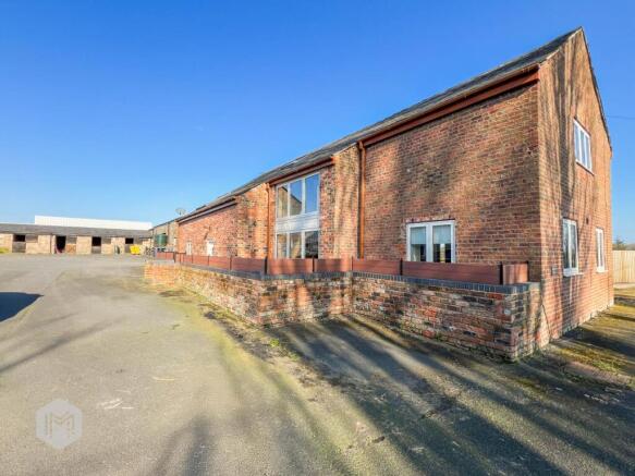 4 bed property, in Tan House Lane, £670,000