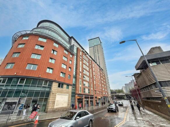 1 bed property, in Apartment 298 Orion Building, £77,500