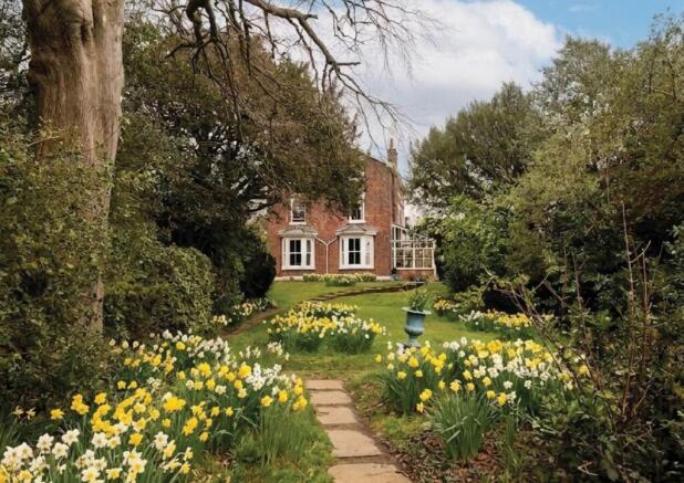 6 bed property, in Winifred Lane, £1,300,000